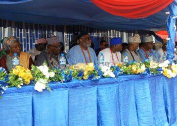 Royal Fathers, Eminent Personalities Stand By IDPIL Initiative